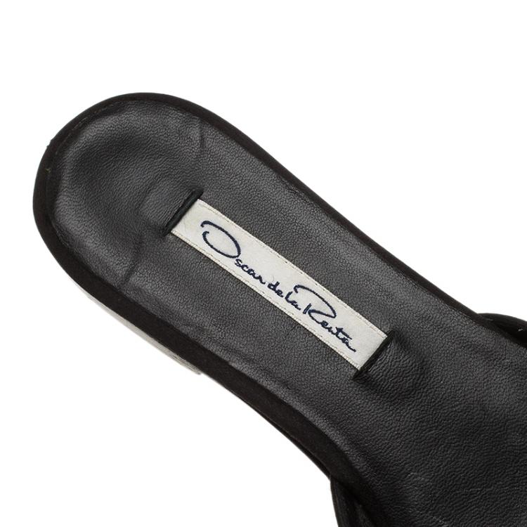 Pre Owned Oscar De La Renta Black Embellished Satin Calista Flat Mules Size 36.5