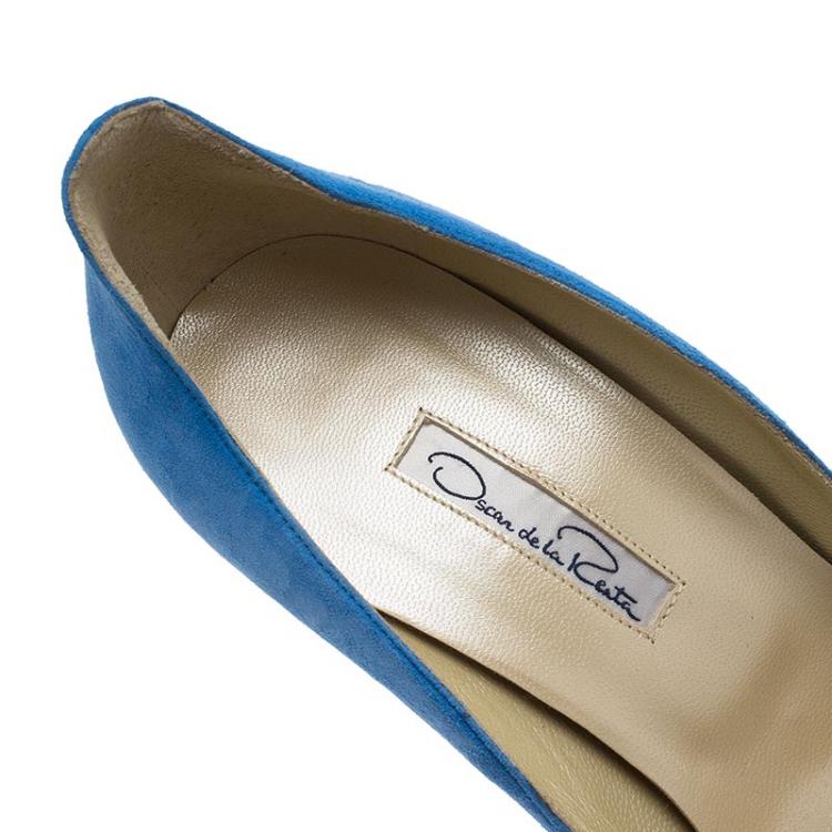 Pre Owned Oscar De La Renta Blue Leather and Suede Sabrina Pointed Toe Pumps Size 39