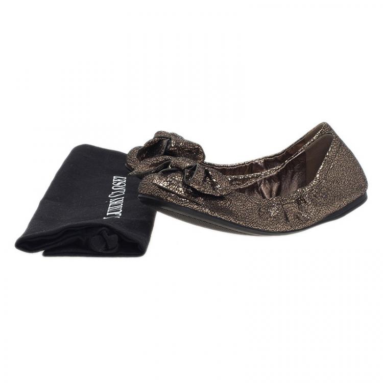 مملوكة مسبقًا Prada Sport Bronze Texture Leather Bow Ballet Flats Size 35.5