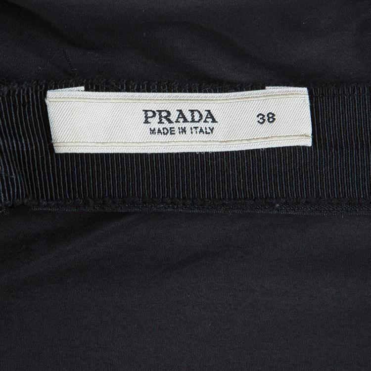 مملوكة مسبقًا Prada Black Sleeveless Bow Top S