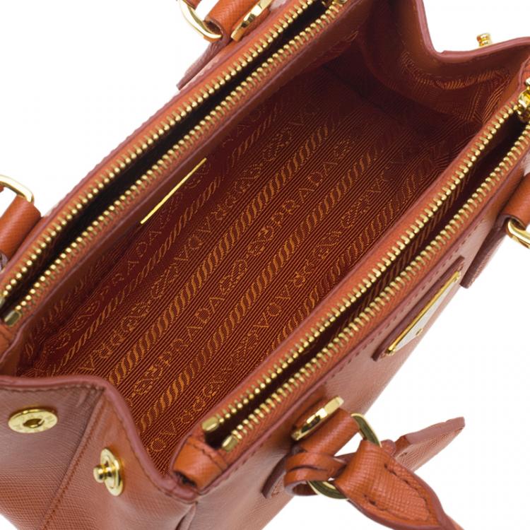 مملوكة مسبقًا Prada Orange Saffiano Leather Mini Galleria Tote Bag