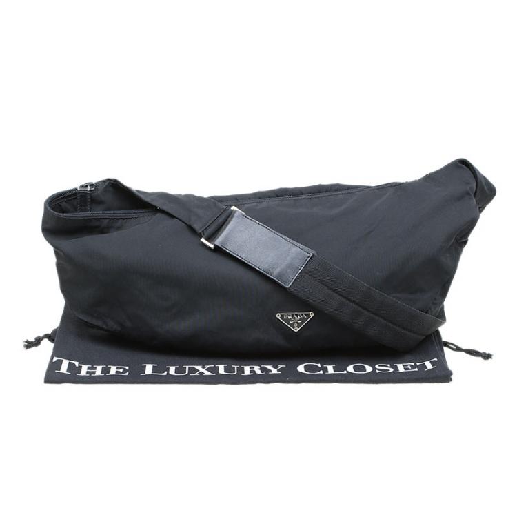 Pre Owned Prada Black Nylon Fanny Pack Bag