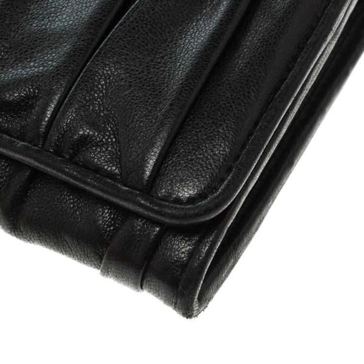 prada wallet boy