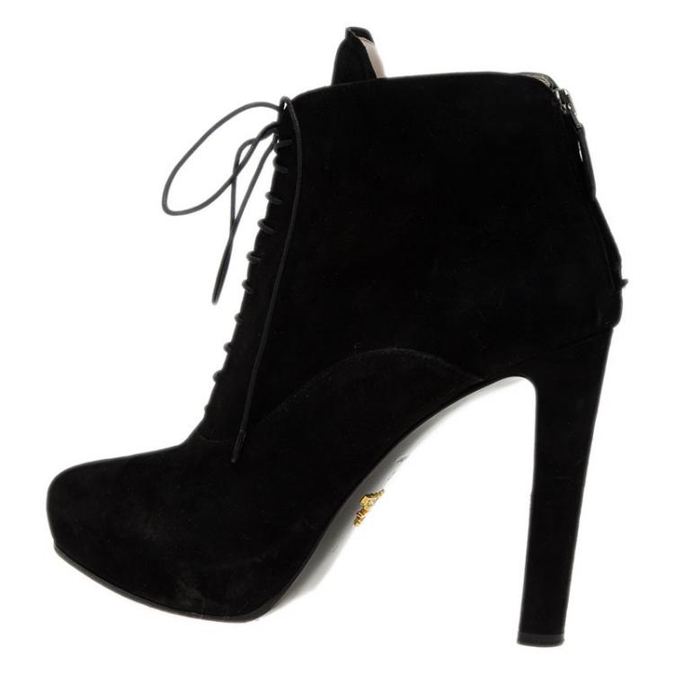 Pre Owned Prada Black Suede Lace Up Pointed Toe Ankle Boots Size 39 