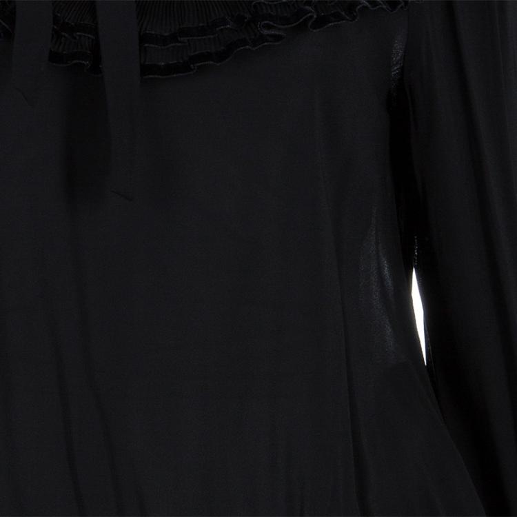 مملوكة مسبقًا RED Valentino Black Ruffle Neck Top M