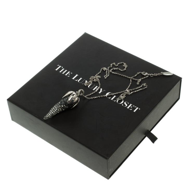Pre Owned Roberto Cavalli Pepper Crystal Silver Tone Pendant Necklace