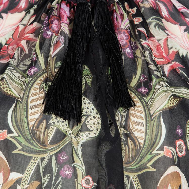 مملوكة مسبقًا Roberto Cavalli Black Floral Printed Silk Tassel Detail Blouse and Skirt Set S
