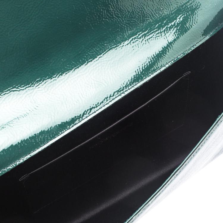 Pre Owned Saint Laurent Paris Green Patent Leather Belle De Jour Flap Clutch