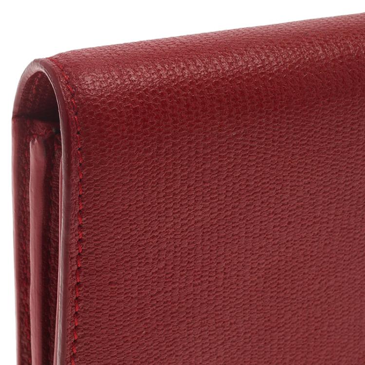 مملوكة مسبقًا Saint Laurent Paris Red Leather Y Line Continental Wallet