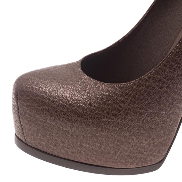 Pre Owned Saint Laurent Paris Brown Leather Tribtoo Pumps Size 39