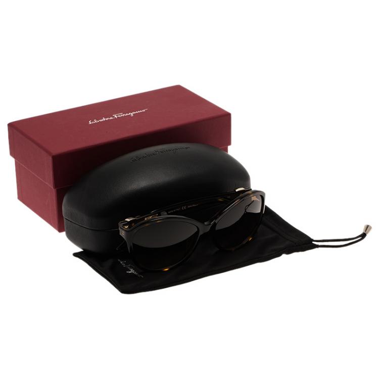 Pre Owned Salvatore Ferragamo Tortoise Frame SF645S Bow Round Sunglasses