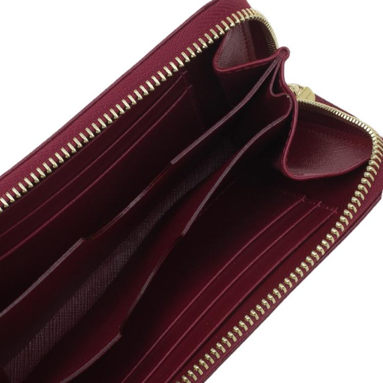 Pre Owned Salvatore Ferragamo Red Leather Double Gancio Zip-Around Wallet on Chain 