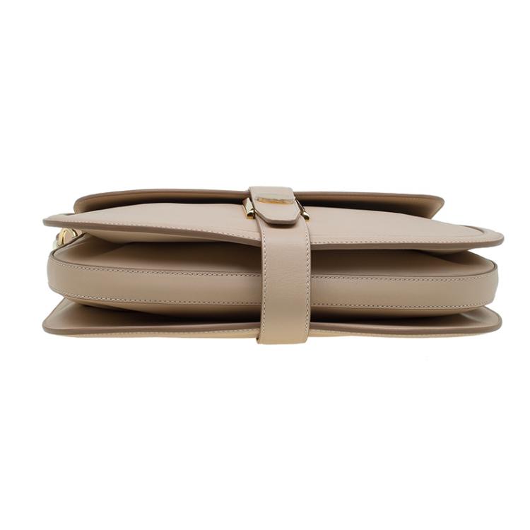 Pre Owned Salvatore Ferragamo Beige Leather Elly Shoulder Bag