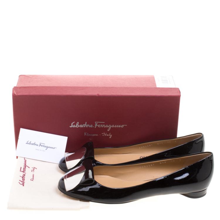 Pre Owned Salvatore Ferragamo Black Patent Posi Flats Size 40.5