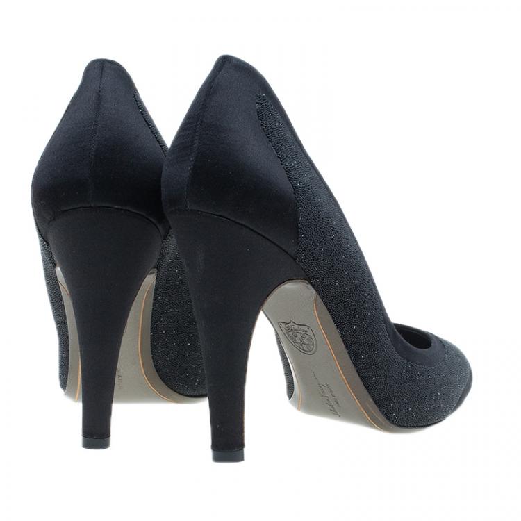 Pre Owned Salvatore Ferragamo Black Satin Riflessa Pumps Size 42