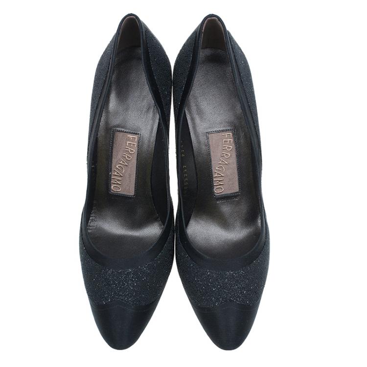 Pre Owned Salvatore Ferragamo Black Satin Riflessa Pumps Size 42