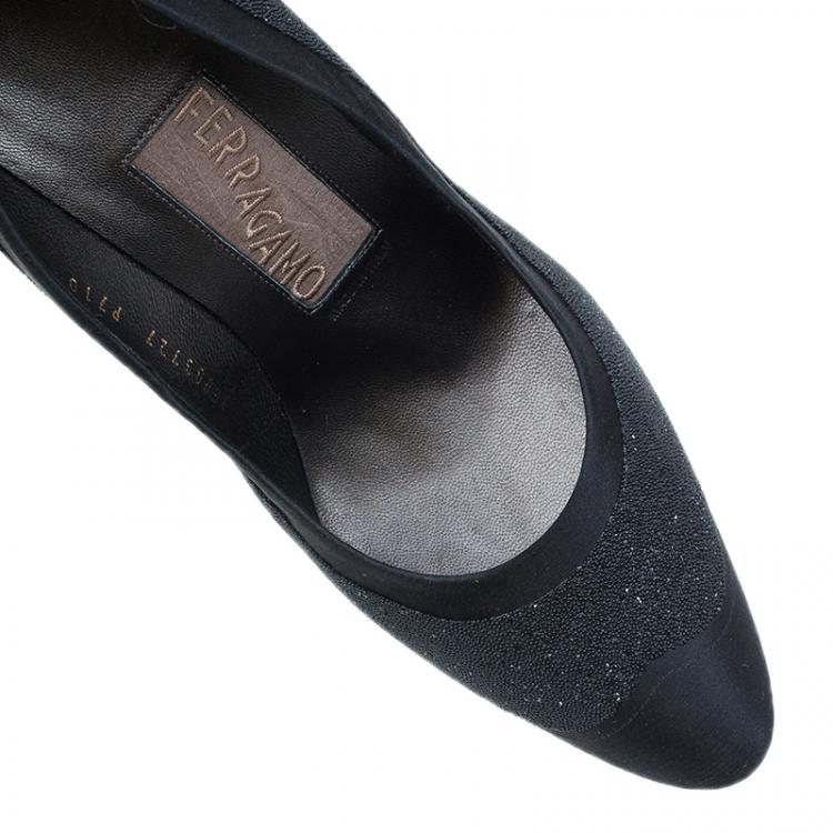 Pre Owned Salvatore Ferragamo Black Satin Riflessa Pumps Size 42
