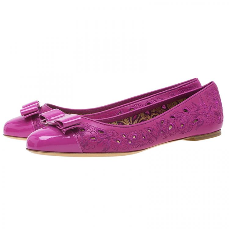 Pre Owned Salvatore Ferragamo Pink Varina Leather Laser Cut Out Ballet Flats Size 40.5
