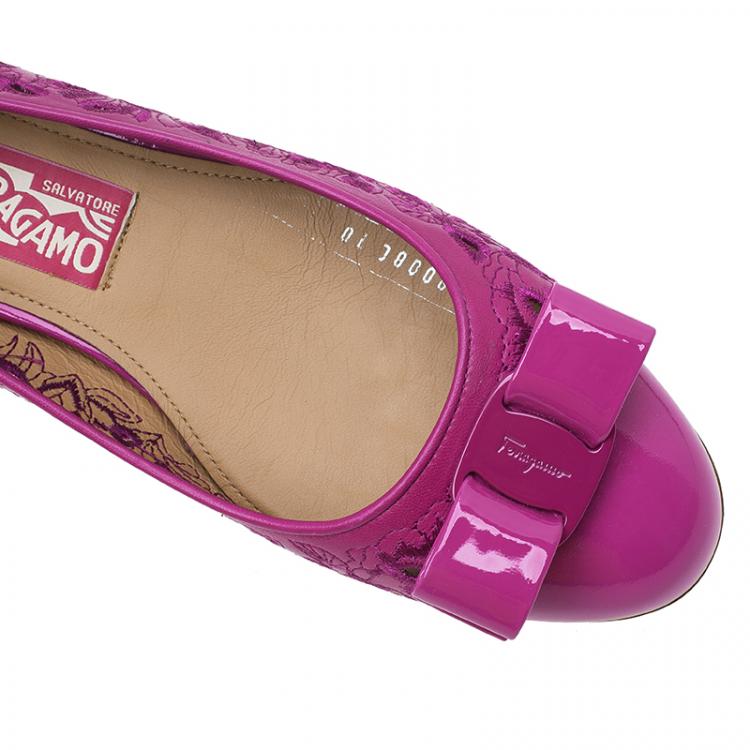 Pre Owned Salvatore Ferragamo Pink Varina Leather Laser Cut Out Ballet Flats Size 40.5