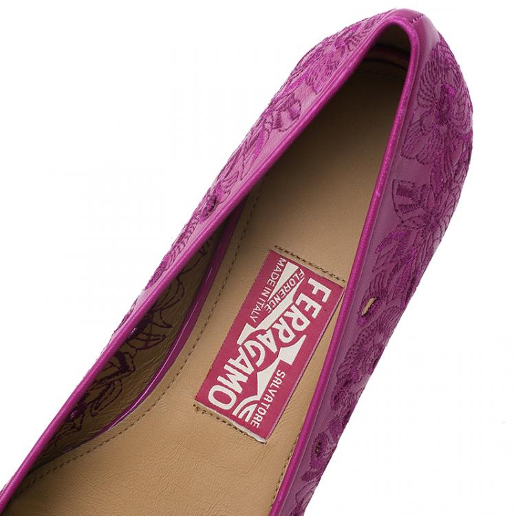 Pre Owned Salvatore Ferragamo Pink Varina Leather Laser Cut Out Ballet Flats Size 40.5