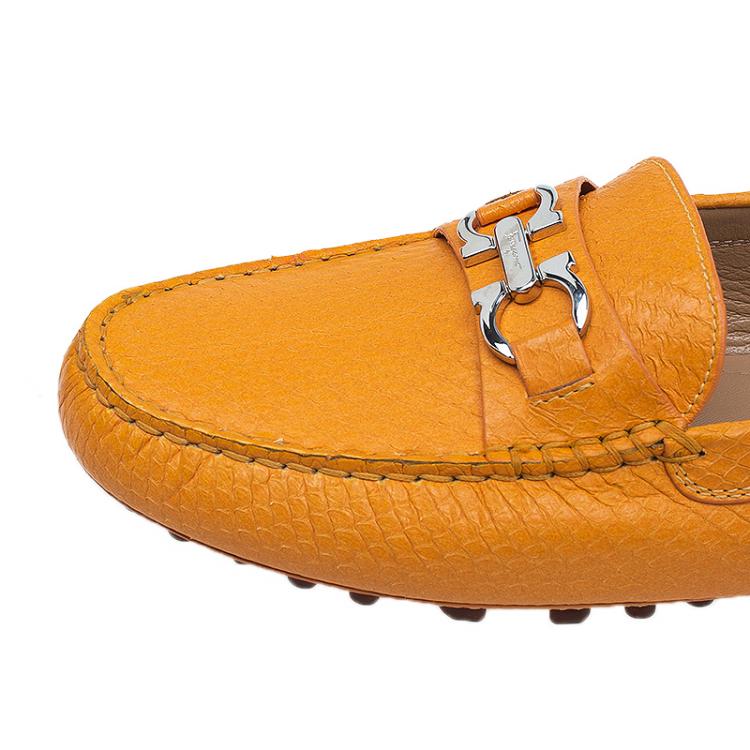 Pre Owned Salvatore Ferragamo Yellow Lizzard Embossed Loafers Size 39.5