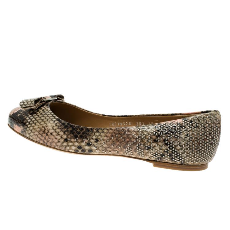 Pre Owned Salvatore Ferragamo Beige Python Embossed Varina Studded Bow Ballet Flats Size 40.5 