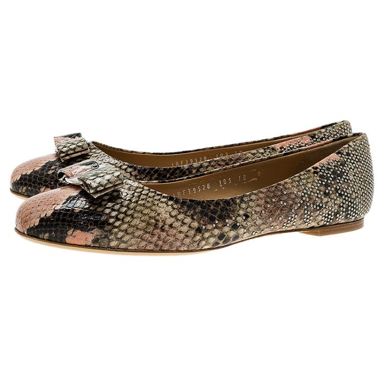 Pre Owned Salvatore Ferragamo Beige Python Embossed Varina Studded Bow Ballet Flats Size 40.5 