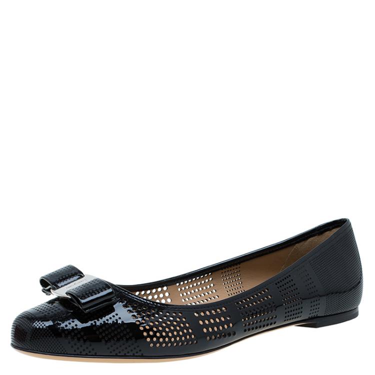 Pre Owned Salvatore Ferragamo Black Patent Perforated Leather Varina Ballet Flats Size 40.5