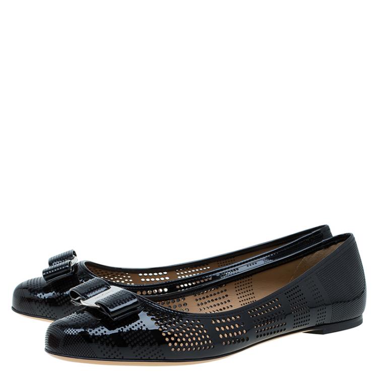 Pre Owned Salvatore Ferragamo Black Patent Perforated Leather Varina Ballet Flats Size 40.5
