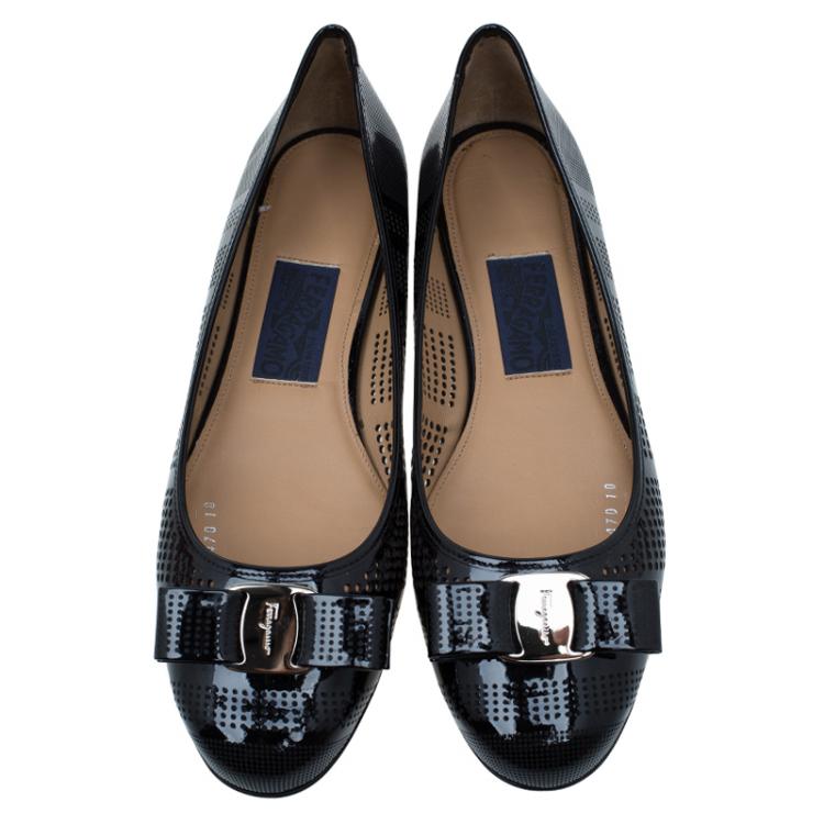 Pre Owned Salvatore Ferragamo Black Patent Perforated Leather Varina Ballet Flats Size 40.5