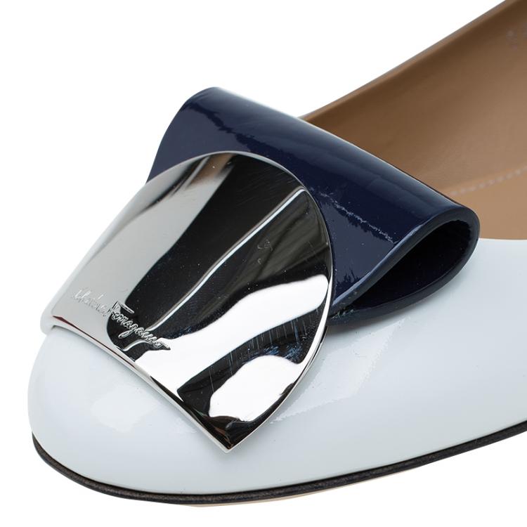 Pre Owned Salvatore Ferragamo White Patent Metal Plaque Ballet Flats Size 39.5