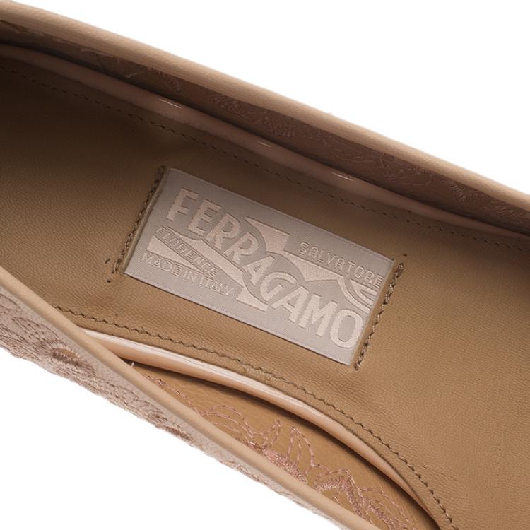 Pre Owned Salvatore Ferragamo Beige Laser Cut Leather Varina Ballet Flats Size 41