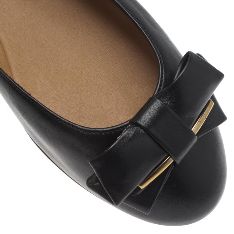 مملوكة مسبقًا Salvatore Ferragamo Black Leather Rubia Ballet Flats Size 40.5
