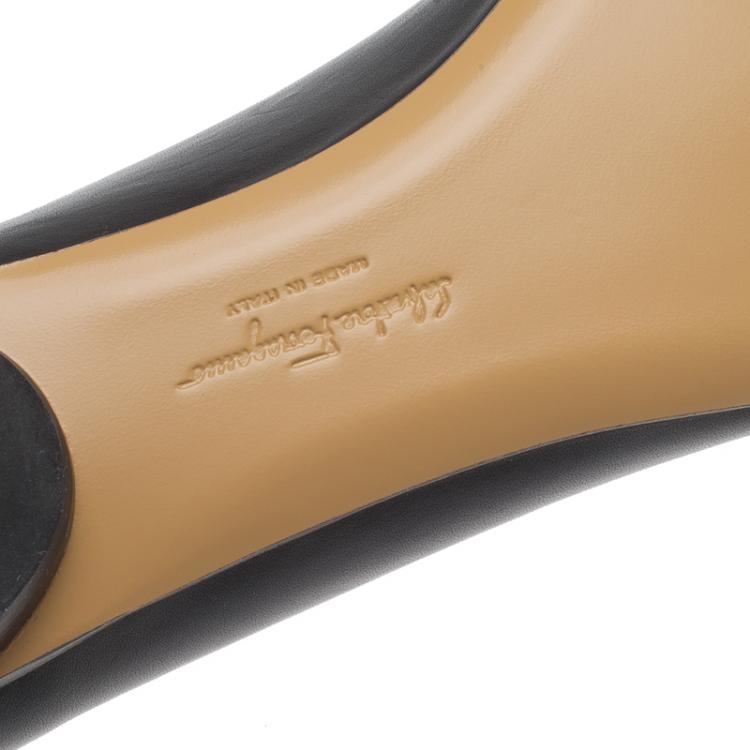 مملوكة مسبقًا Salvatore Ferragamo Black Leather Rubia Ballet Flats Size 40.5