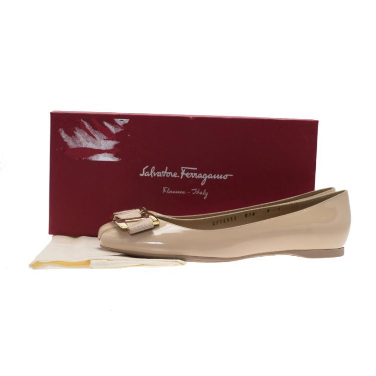 Pre Owned Salvatore Ferragamo Beige Patent Ninna Kangaroo Bow Ballet Flats Size 39.5