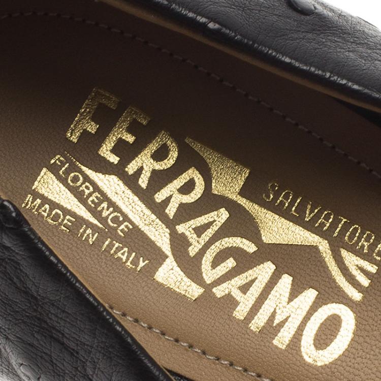Pre Owned Salvatore Ferragamo Black Ostrich Leather Varina Ballet Flats Size 40