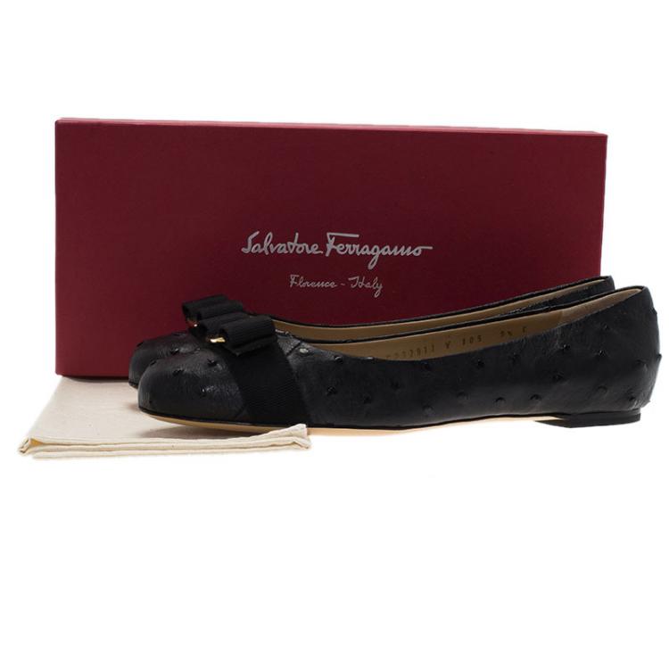 Pre Owned Salvatore Ferragamo Black Ostrich Leather Varina Ballet Flats Size 40