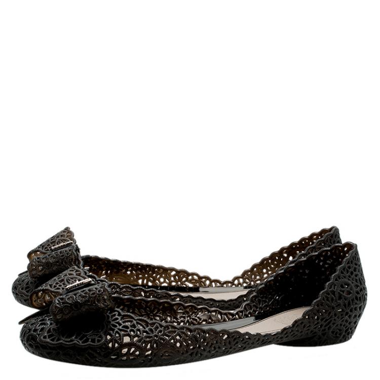 Pre Owned Salvatore Ferragamo Black Cutout Jelly Nilly Bow Ballet Flats Size 40.5