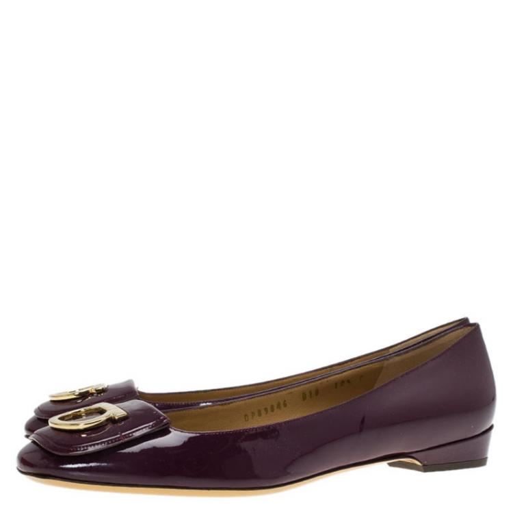 مملوكة مسبقًا Salvatore Ferragamo Purple Patent Rebi Gancio Buckle Ballet Flats Size 41
