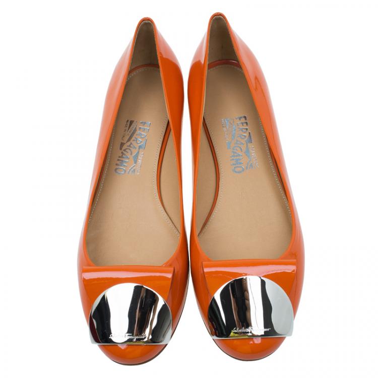 Pre Owned Salvatore Ferragamo Orange Patent Sun Ballet Flats Size 40.5