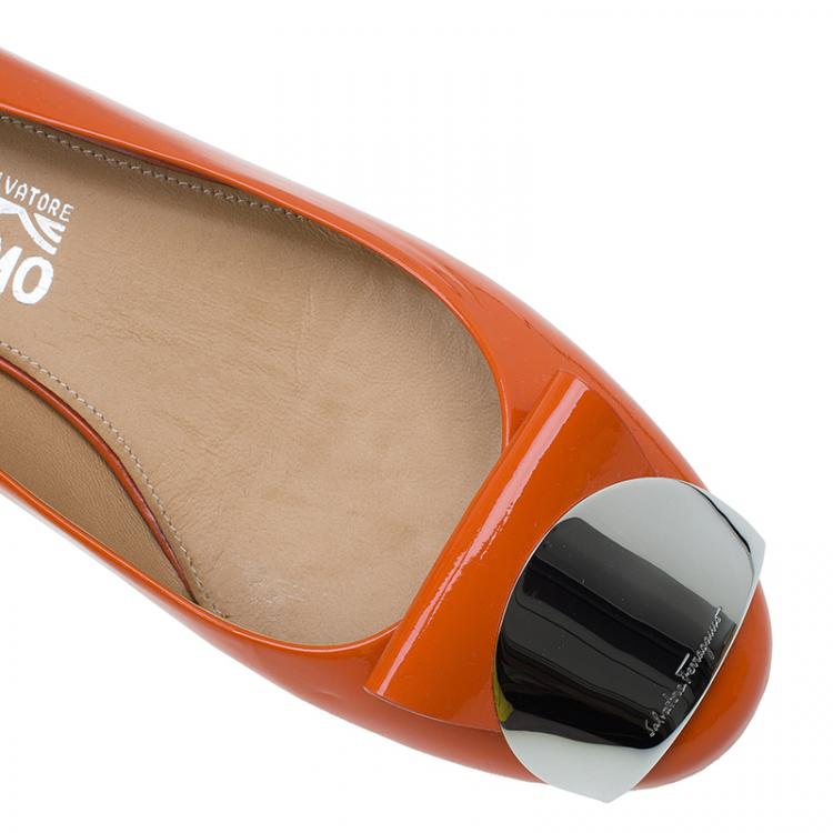 Pre Owned Salvatore Ferragamo Orange Patent Sun Ballet Flats Size 40.5