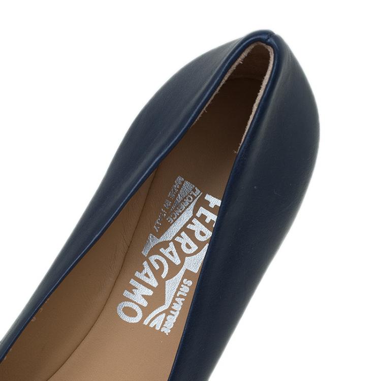 Pre Owned Salvatore Ferragamo Navy Blue Leather Pim Chain Ballet Flats Size 40.5