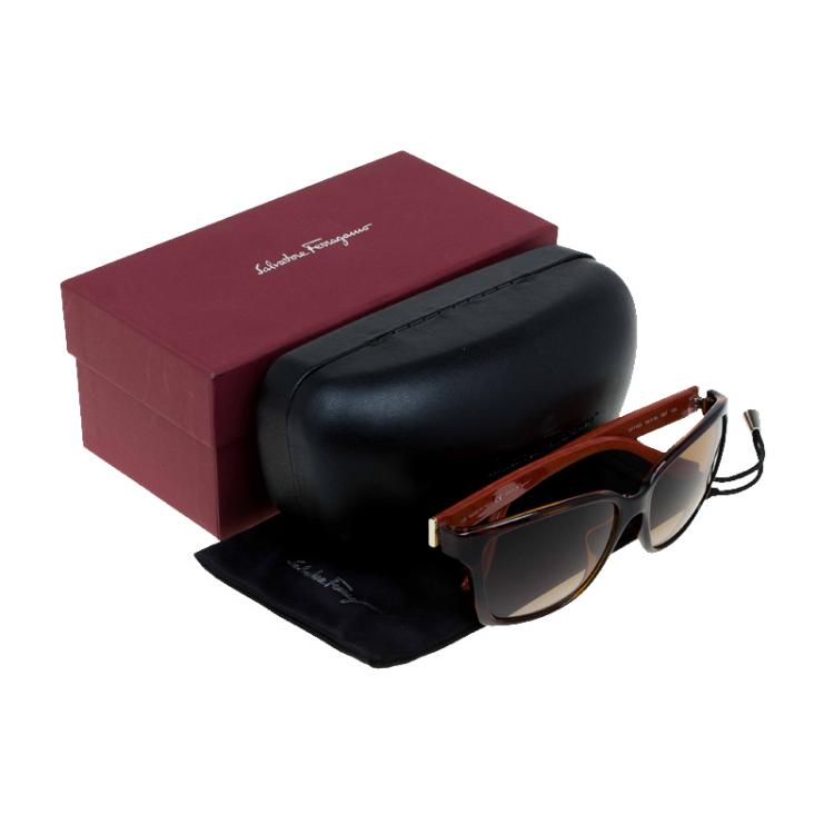 Pre Owned Salvatore Ferragamo Tortoise and Red SF716S Wayfarer Sunglasses