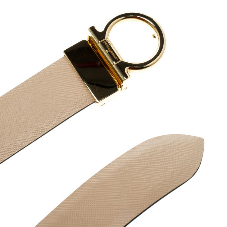 Pre Owned Salvatore Ferragamo Beige/Black Leather Single Gancio Reversible Belt 70CM