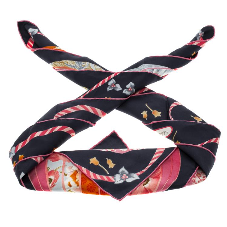 Pre Owned Salvatore Ferragamo Multicolor Hot Air Balloon Print Silk Square Scarf