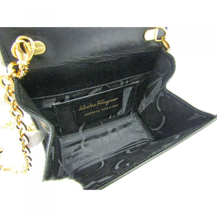 Pre Owned Salvatore Ferragamo Black Leather Mini Vara Chain Shoulder Bag