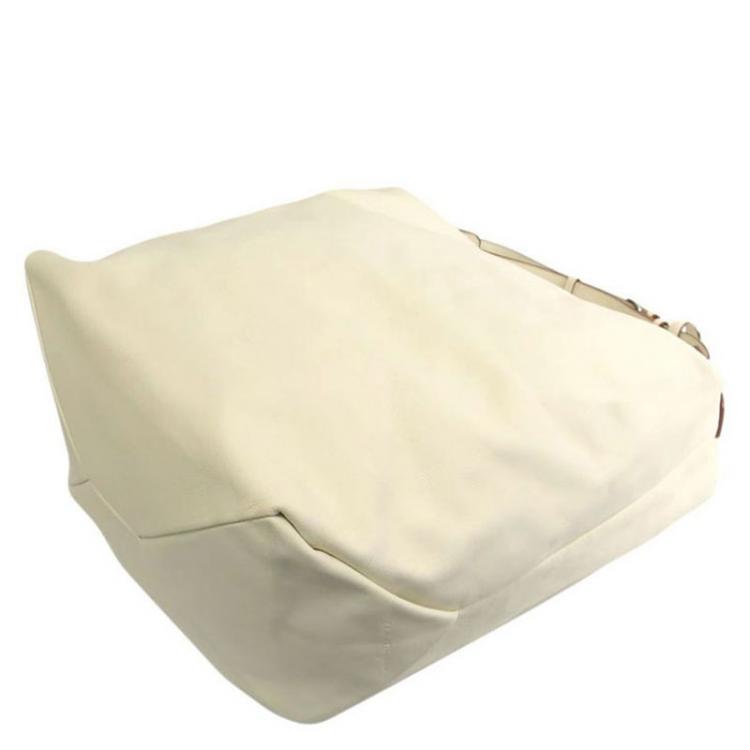 Pre Owned Salvatore Ferragamo OFF White Leather Shoulder Bag
