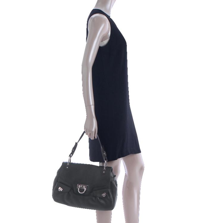 Pre Owned Salvatore Ferragamo Khaki Leather Shoulder Bag