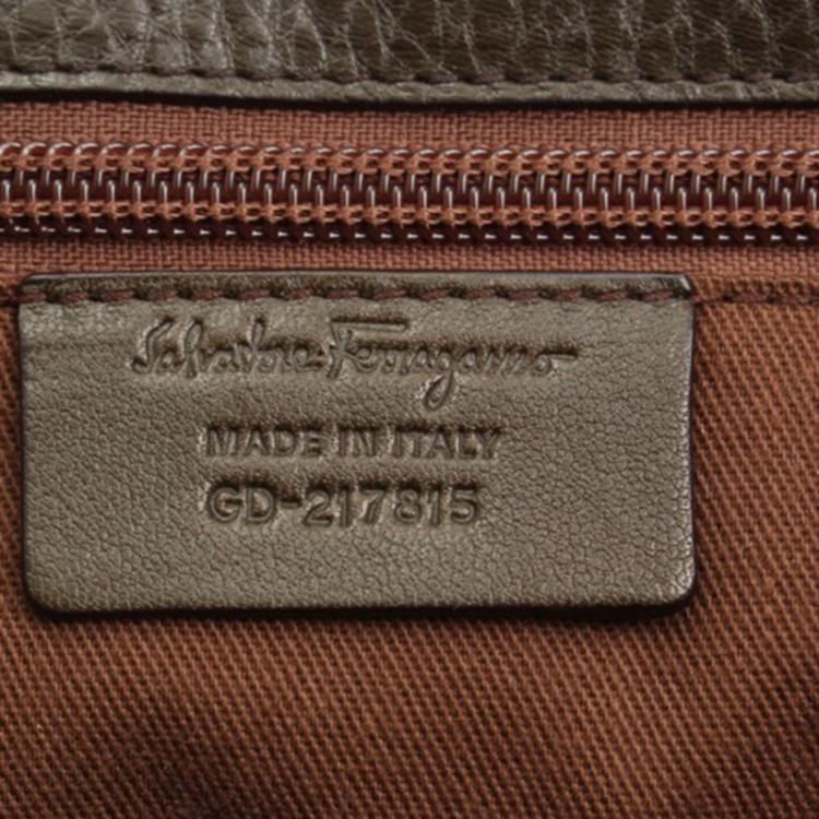 Pre Owned Salvatore Ferragamo Khaki Leather Shoulder Bag