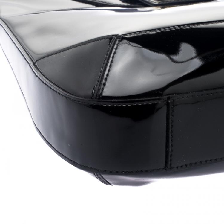 Pre Owned Salvatore Ferragamo Black Patent Leather Shoulder Bag